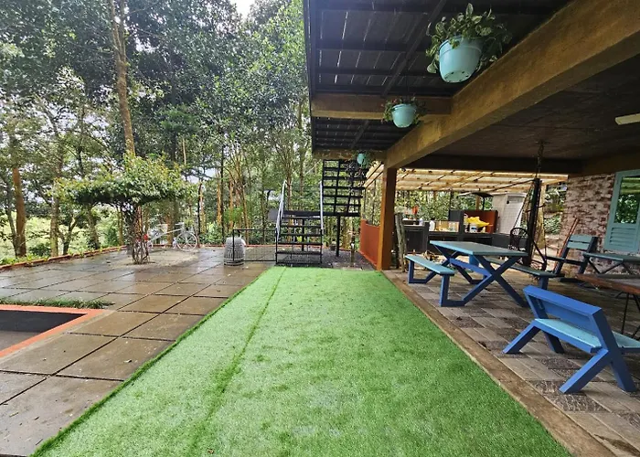 Wild Root Stay- Orchid Chalet